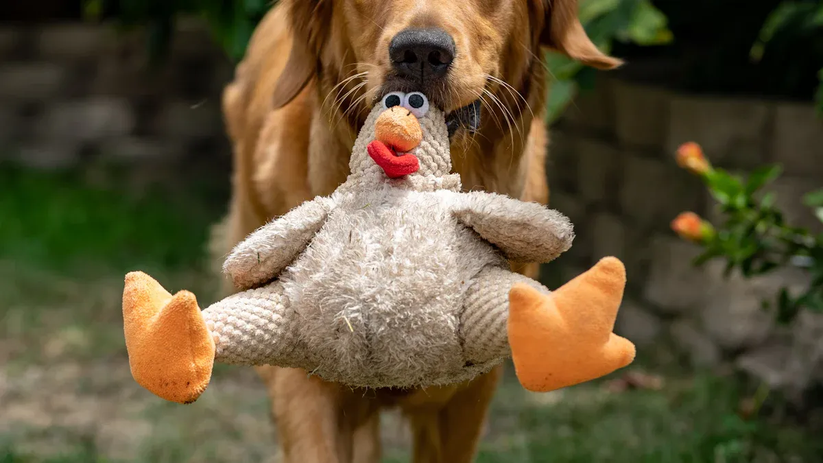 Why Are Plush Dog Toys the Top Choice for Pet Stores Right Now?