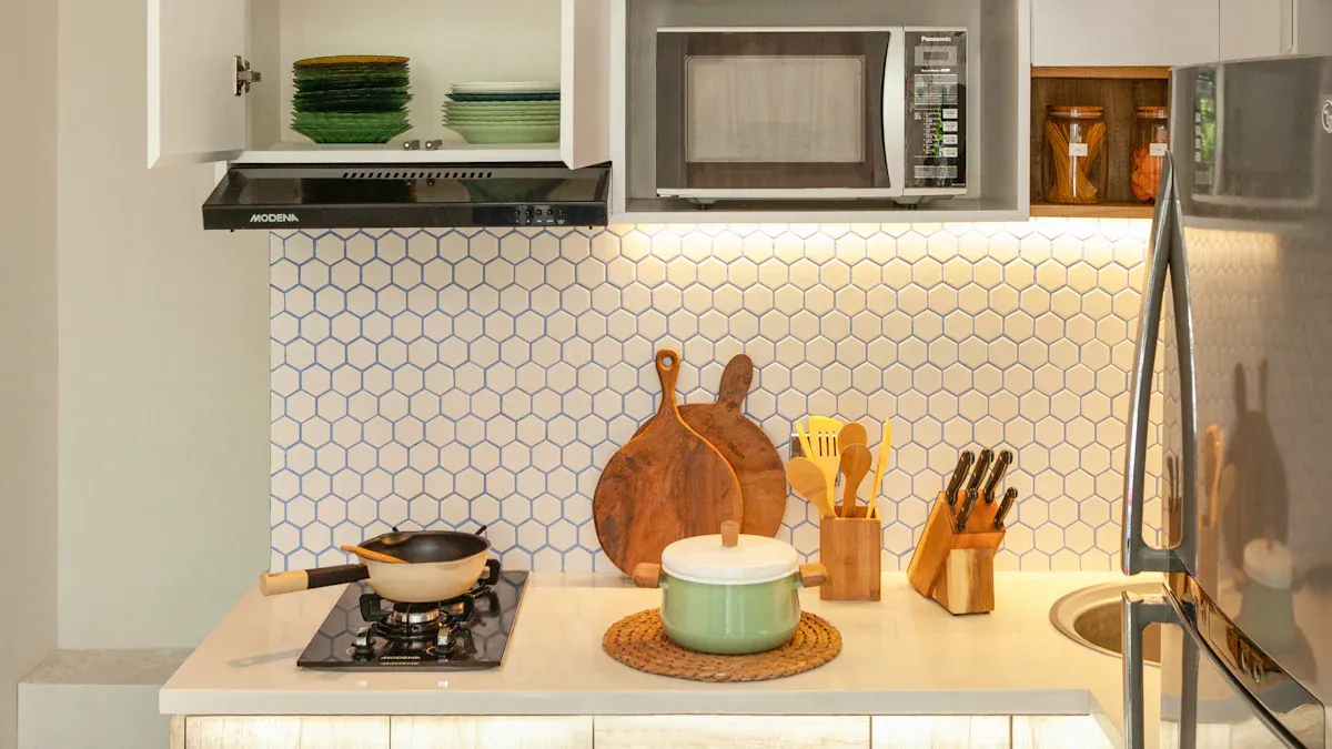 Do you need these top microwave baking pans from China for your kitchen in 2025?