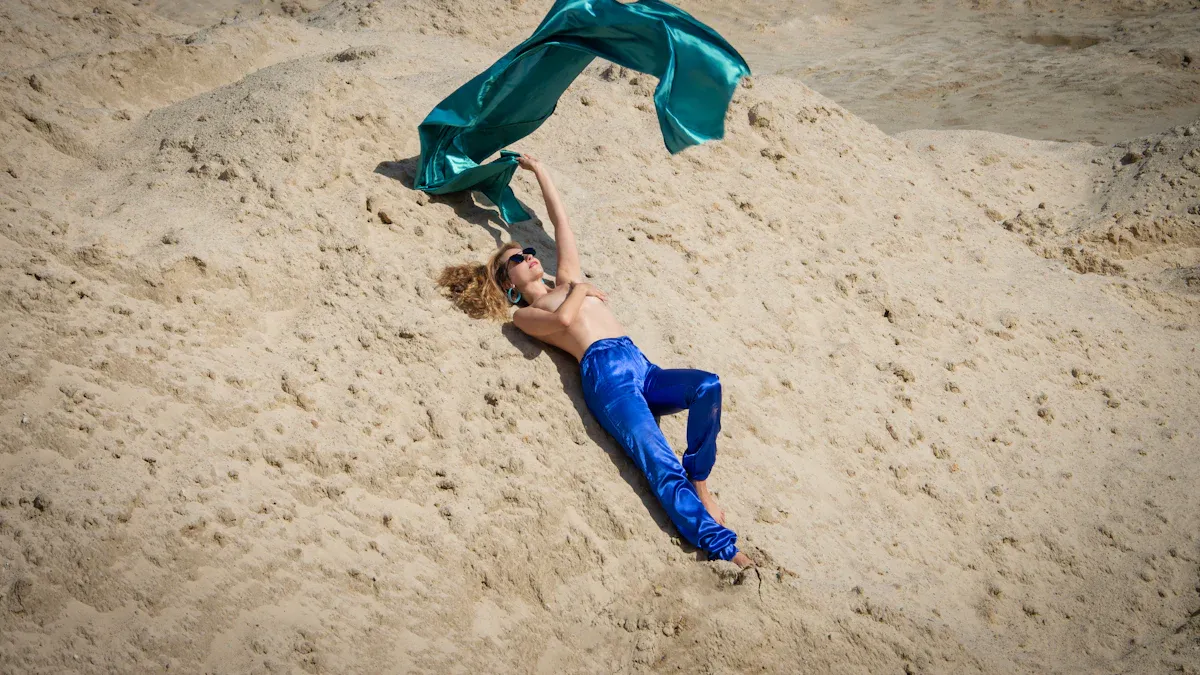 Scuba Fabric Advantages, Disadvantages, and Practical Tips