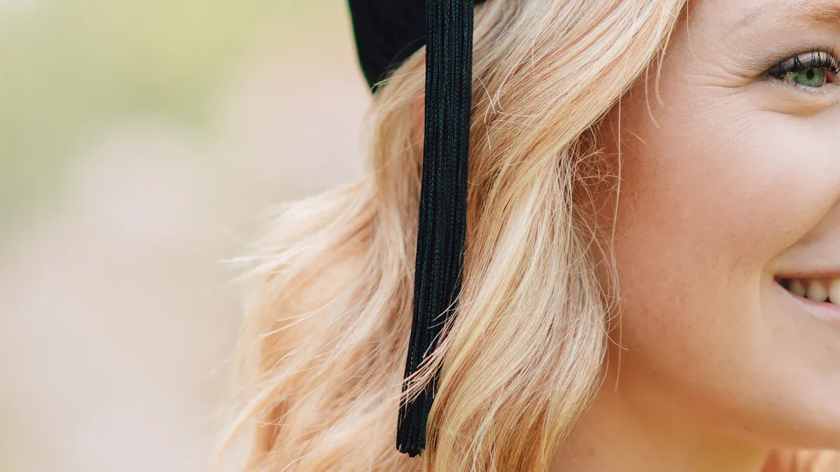 How to choose high-quality diploma hats for graduation ceremonies