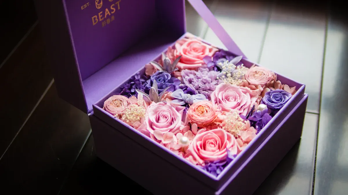 米尔基亚(Miilkiia) 的独特鲜花包装用品，令人惊艳, image size:1200x675