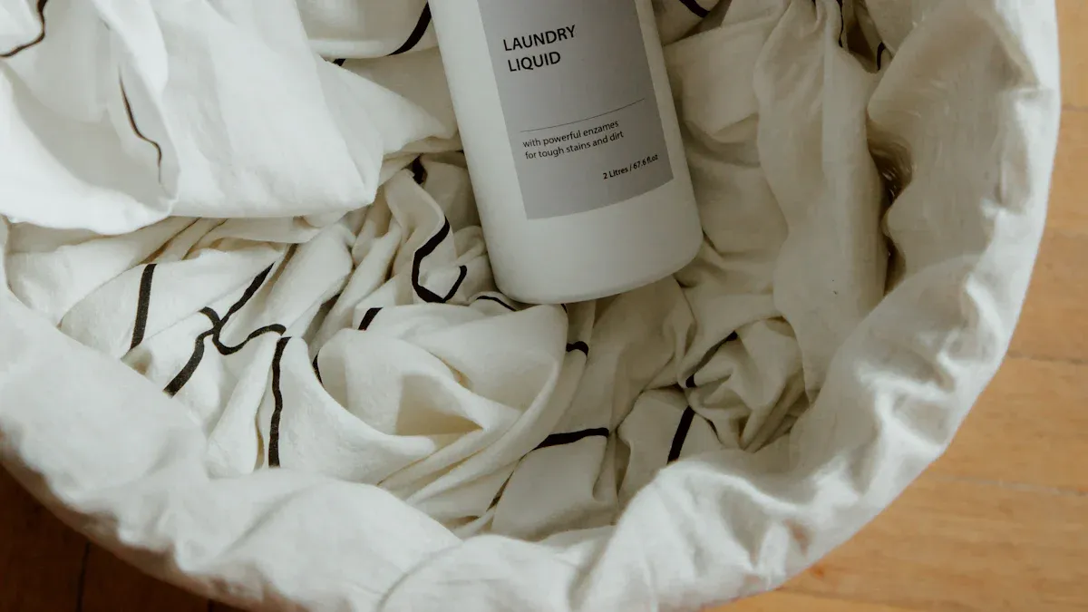Comment les pyjamas en soie lavables Eberjey résistent au lavage