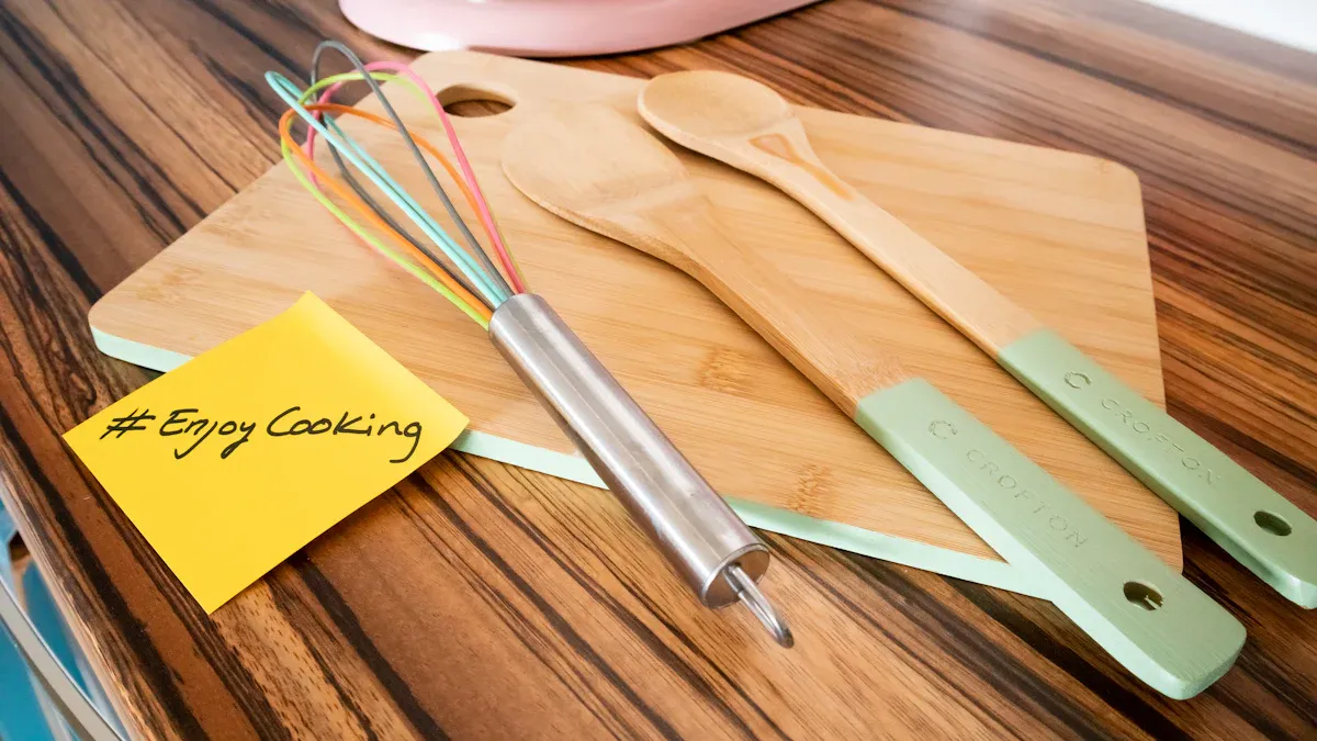 Heat-Resistant Silicone Spatulas: Non-Scratch and Durable Cookware Spare Parts