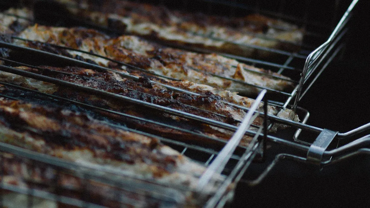 How a Microwave Grill Pan Actually Grills Meat