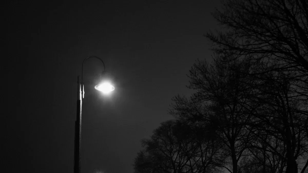 مقرون به صرفه بودن روشنایی خیابانی LED