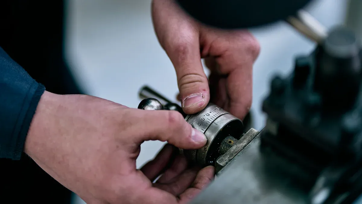 Considérations clés pour la réussite du filetage en acier inoxydable