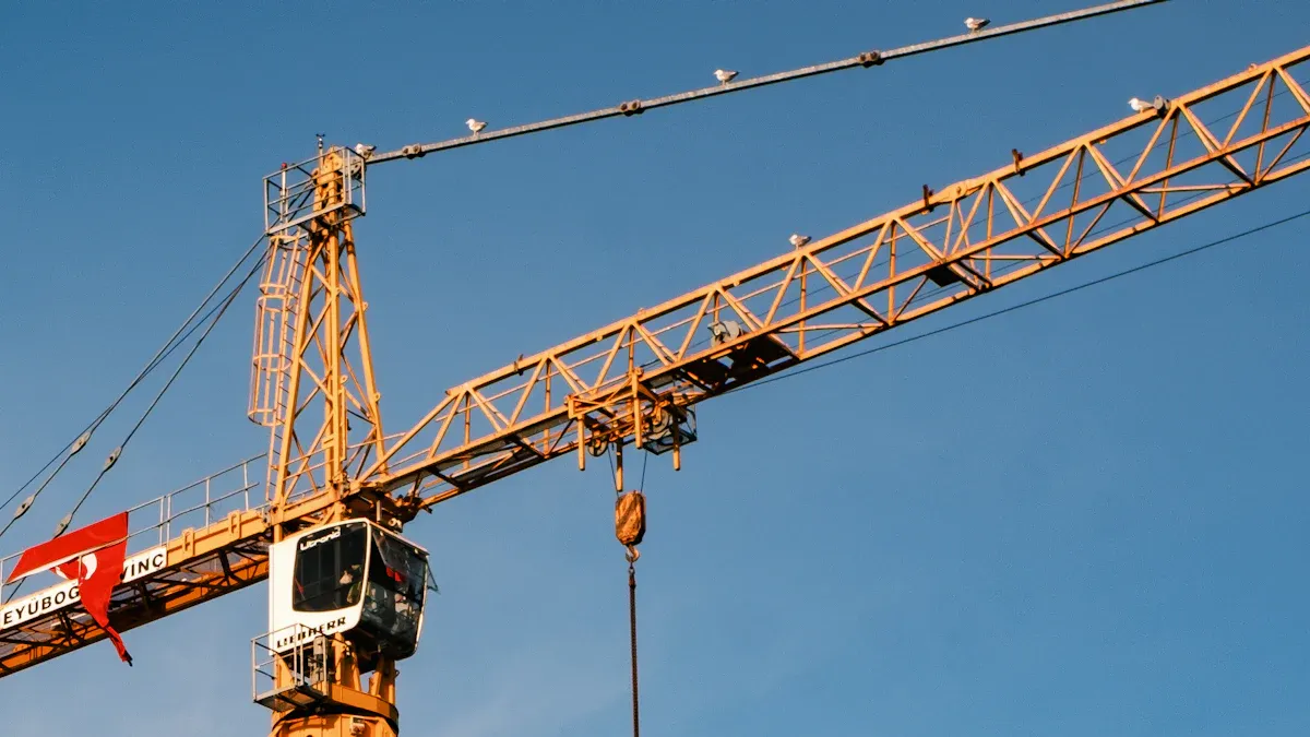 Types of Hydraulic Winches