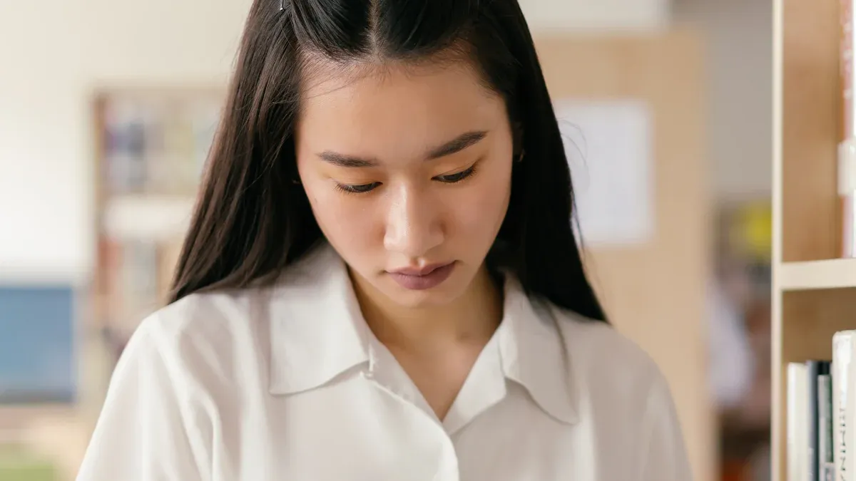 Məktəb Forması Parçası Rahatlıq və Nəfəs Alma qabiliyyəti