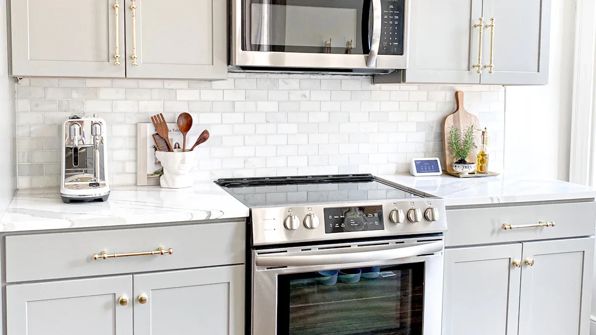 Choosing the Best Microwave Cookware for Your Kitchen