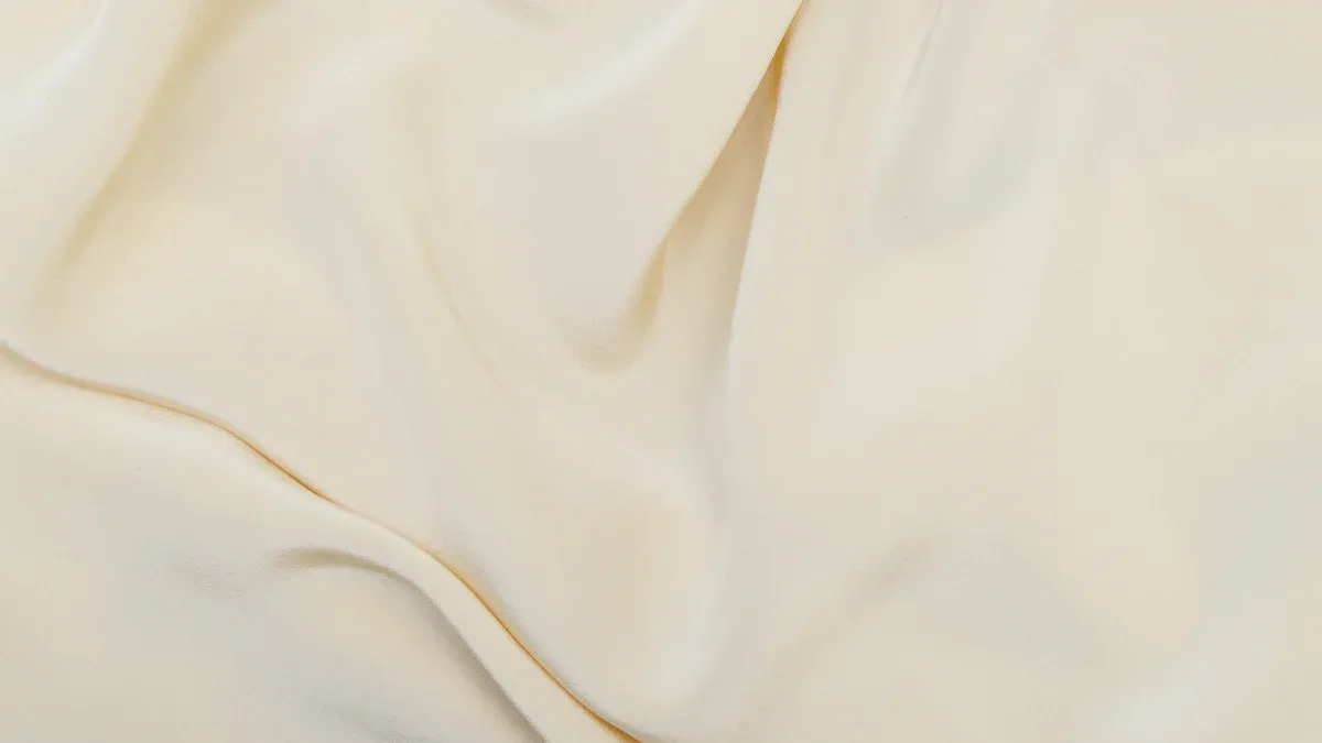 Chiffon Voering Oplossings: Verbeterde Gerief in Formele Rokke en Bruidsdrag