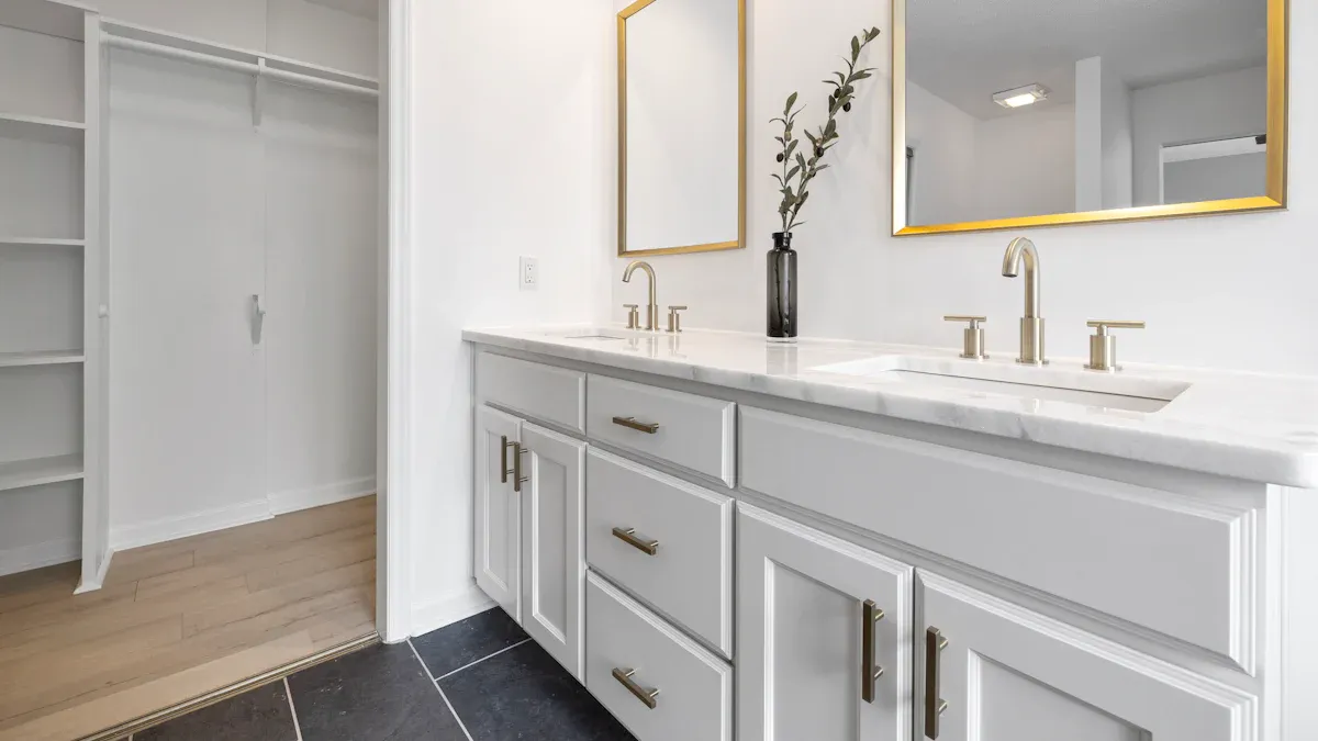 Poignées de salle de bain modernes