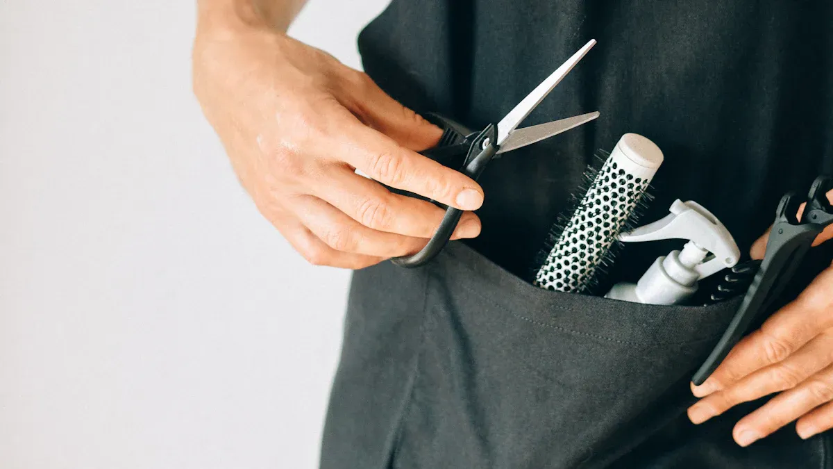 External Gear Attachment Points Using a Side Release Buckle For Bag