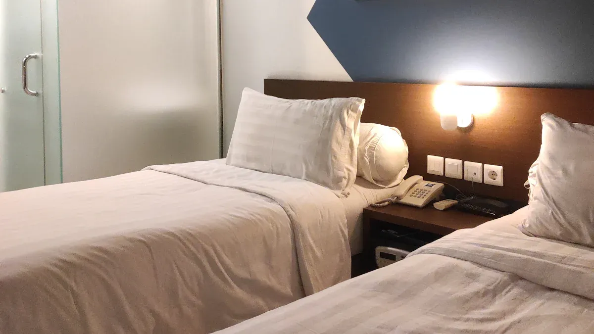 Does Cheap Hotel Guest Room Furniture Mean Low Quality?
