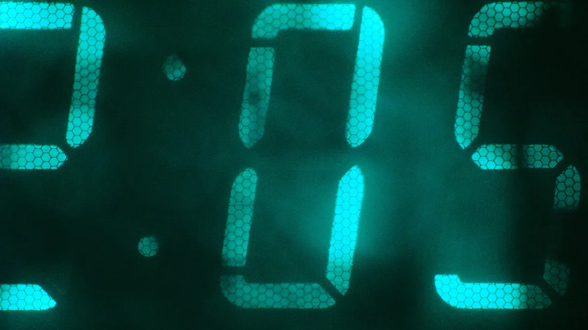 Maɗaukakin Maɗaukaki da Daidaitawa tare da Ƙididdiga na Jiha Dijital