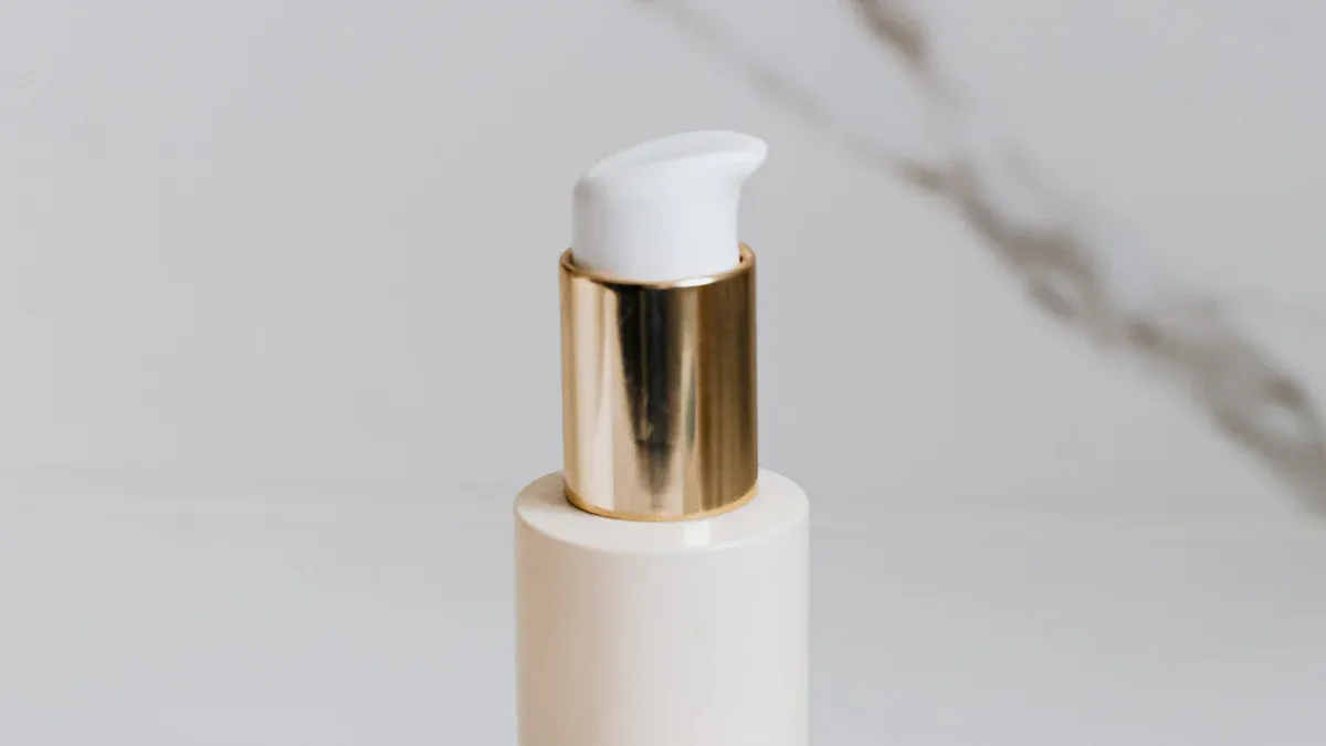 What Is an Airless Bottle?