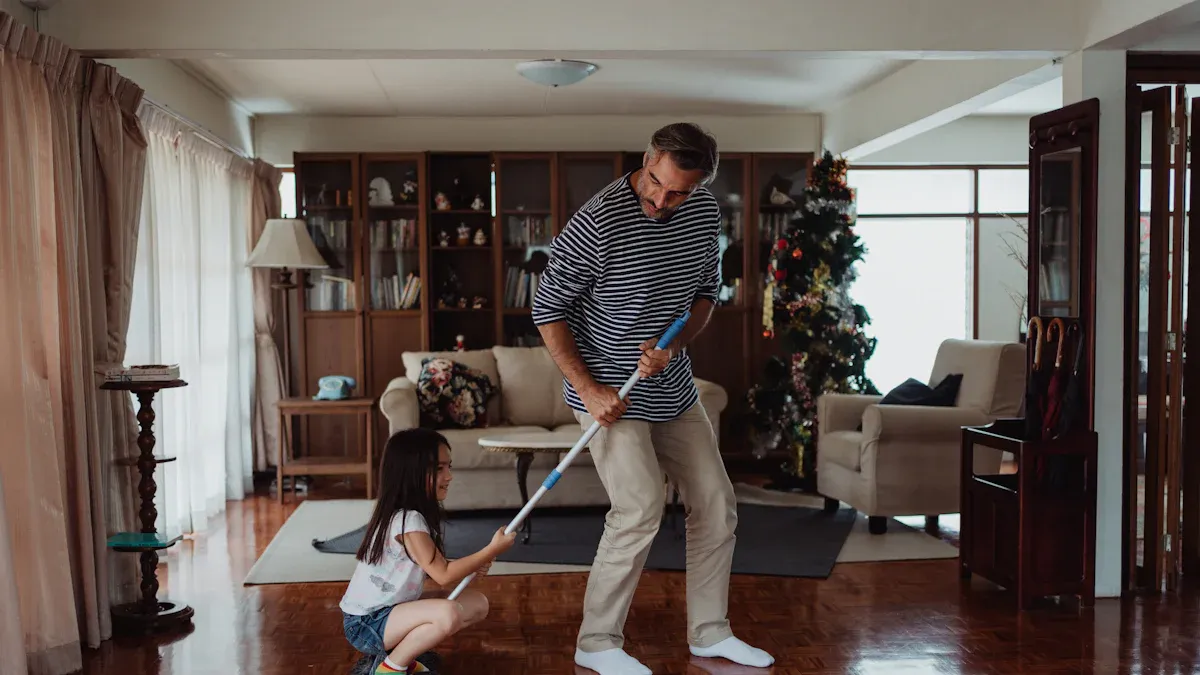 Microfiber Mop: Cleaning Power, Hygiene, and Practical Benefits