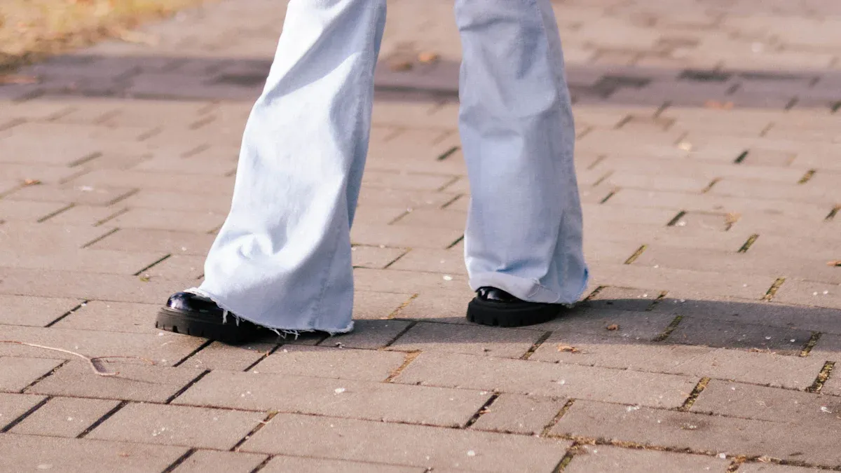 The Tailored and Wide-Leg Trousers Revival