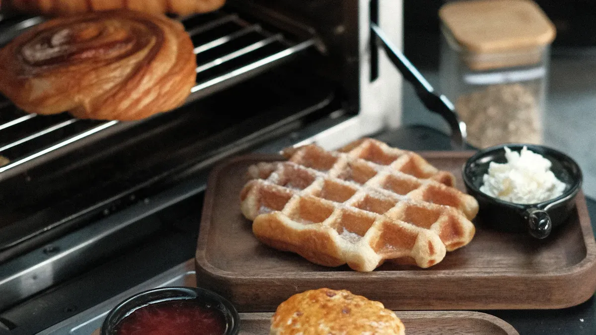 Best Compact Waffle Machines for Small Kitchens in 2025