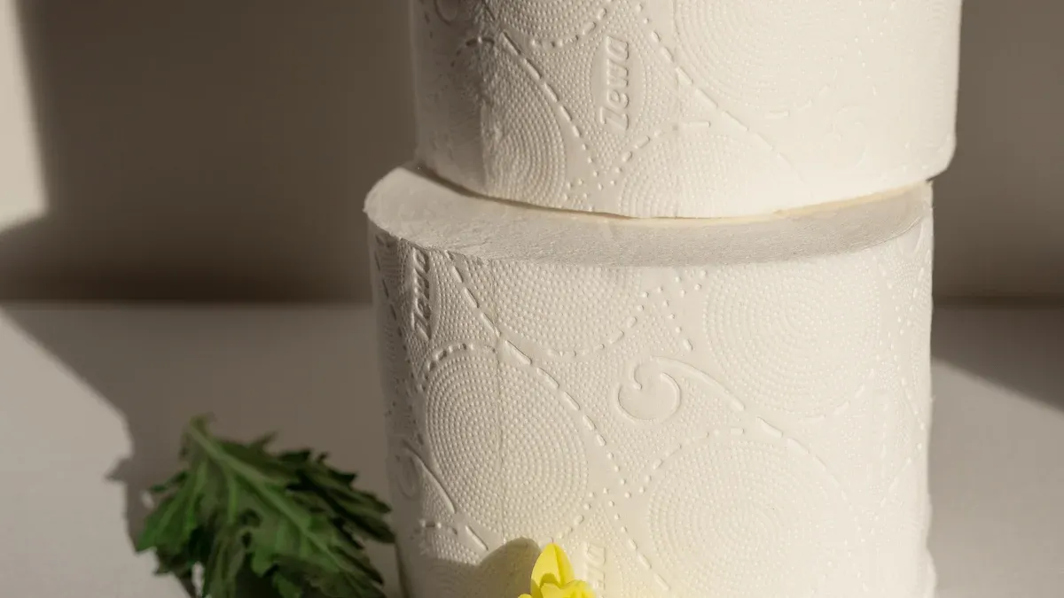 Which Material Makes the Best Paper Tissue Mother Reels
