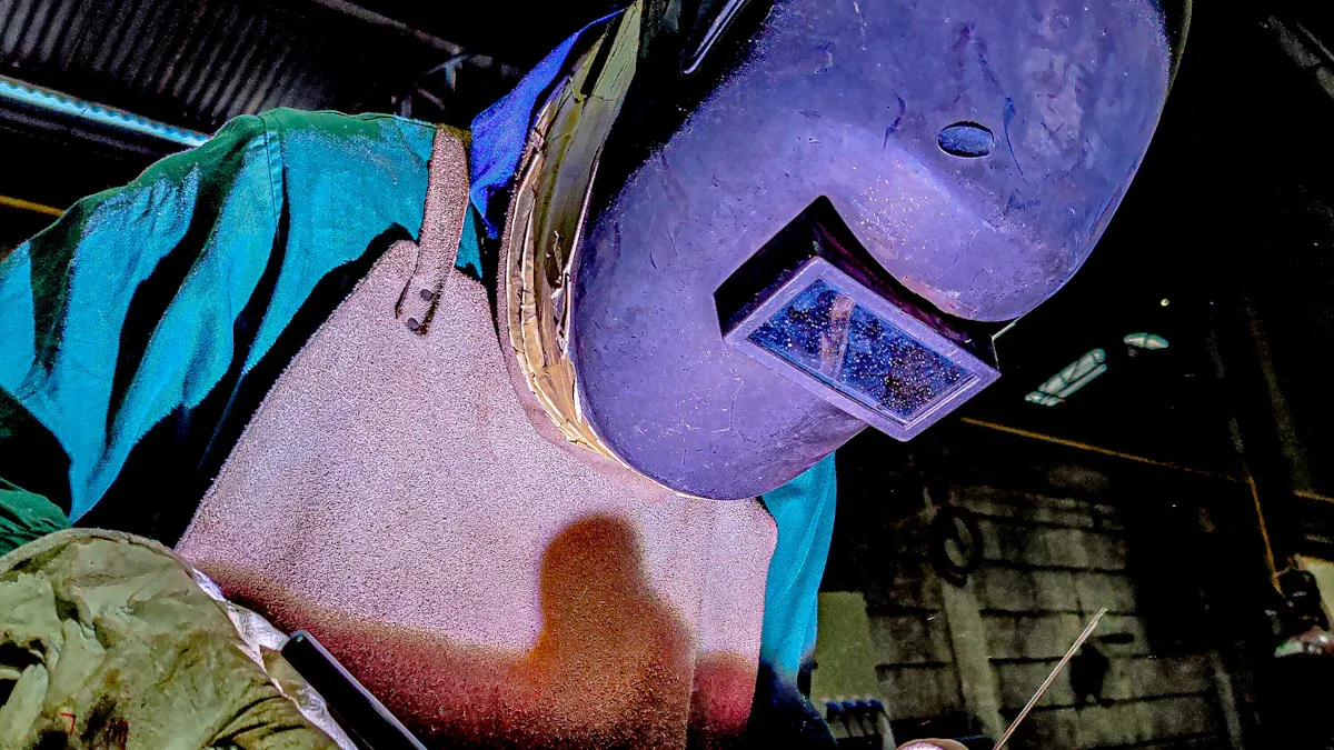 TrueColor Lens Technology in Tynoweld Welding Helmet