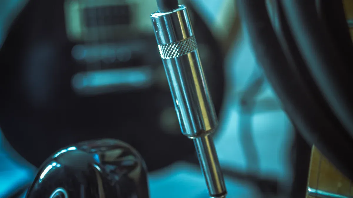 Instrument Cable vs Microphone Cable: Structural and Signal Differences