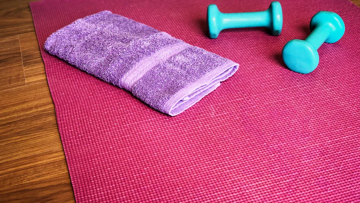 ¿Qué toallas para esterilla de yoga con líneas de alineación son las mejores para Hot Yoga en 2025?