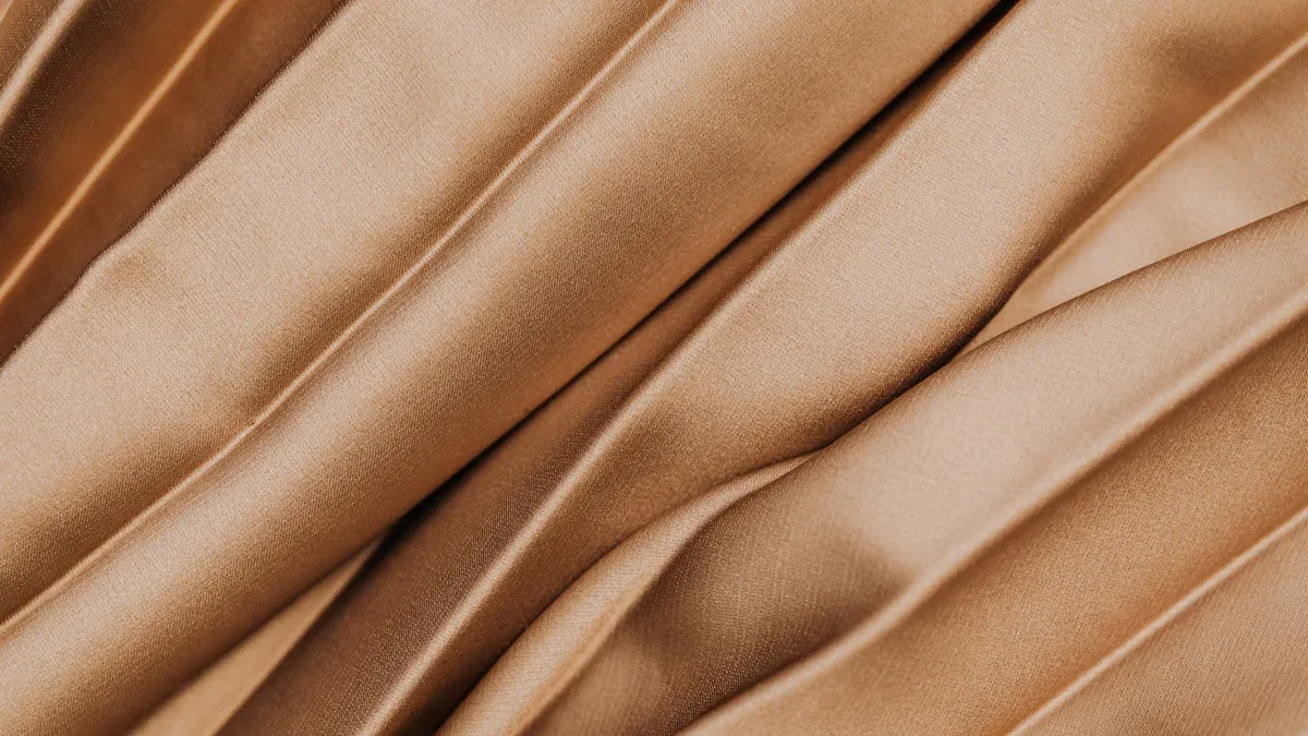 Stretch vs Rigid: When to Use Elastic Blends in Modern Suit Designs