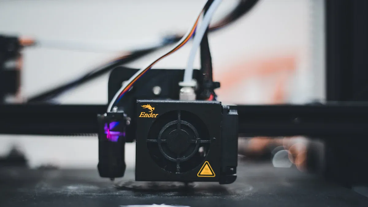 3D印刷でシリコンカーバイドノズルを使用する長所と短所