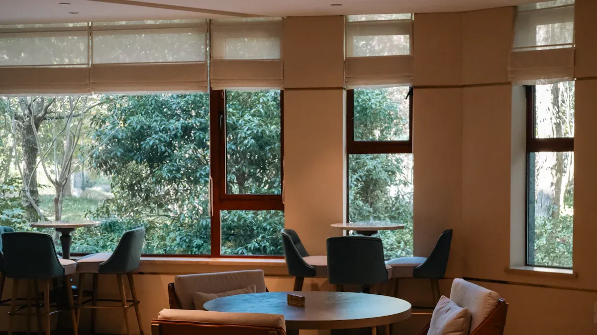 What are the top customized hotel guest room furniture brands in China?