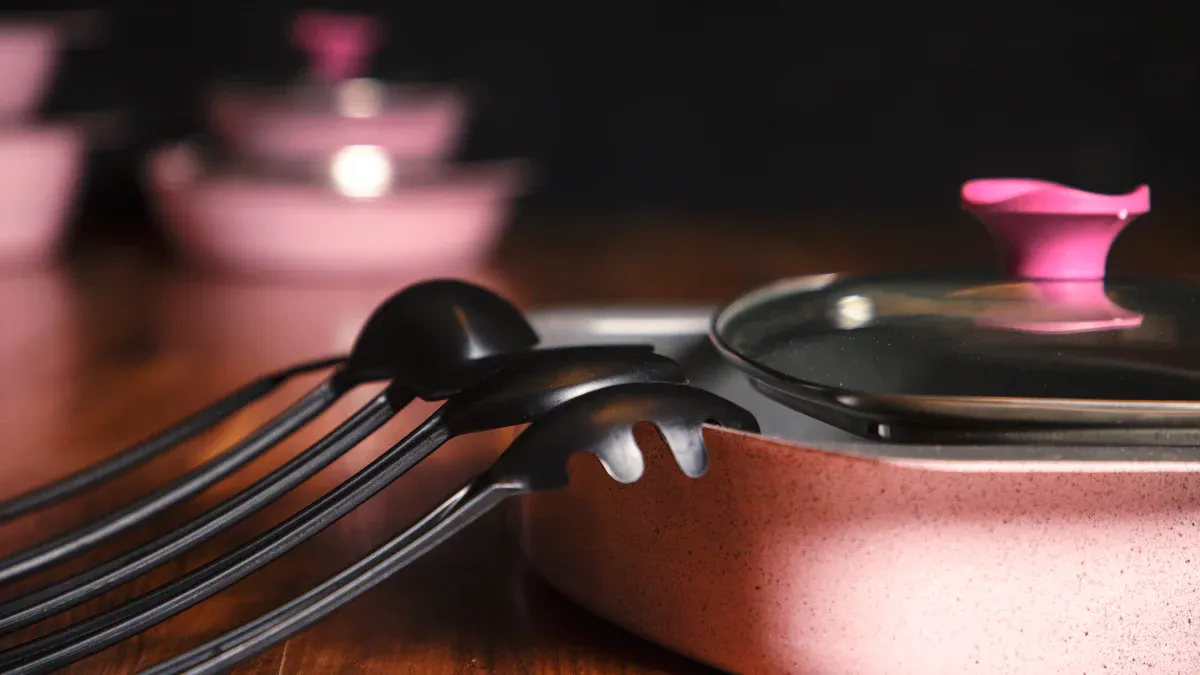 Rethink Your Cookware: The China Oval Glass Lid Advantage