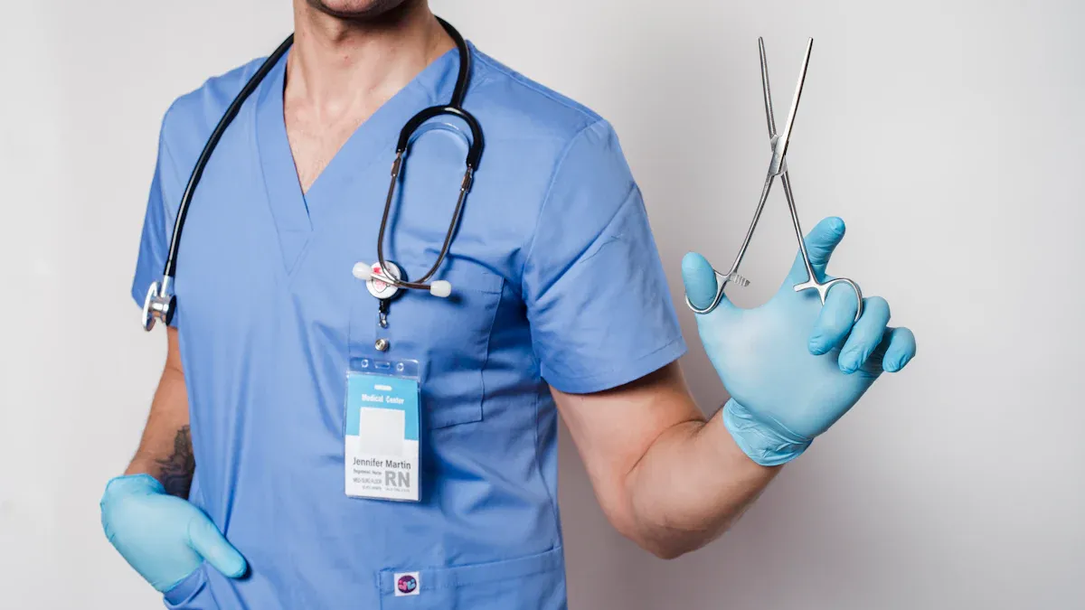 Eyona Fabric yeSuti yokuKhuhla: Intuthuzelo kunye nokuphefumla