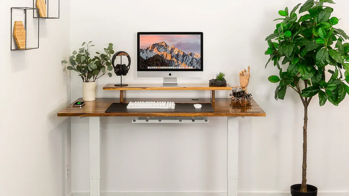 Benefits of Pneumatic Sit-Stand Desks in Small Spaces