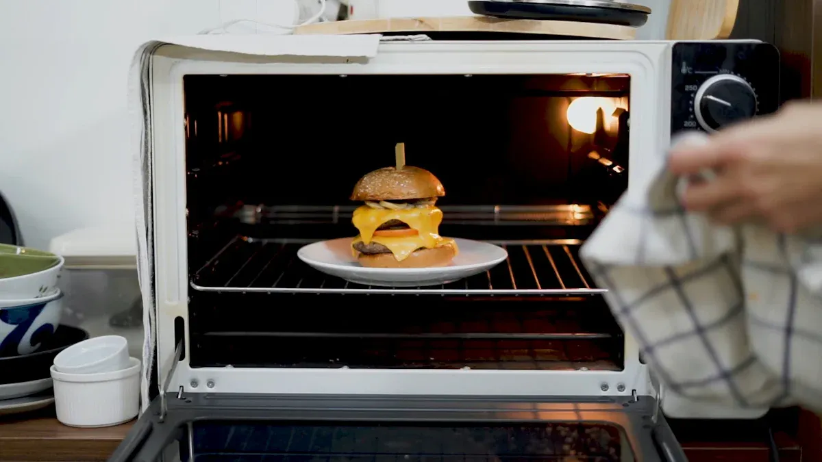 Craving Crispy? Your Microwave Grill Pan Delivers Smoke-Free!