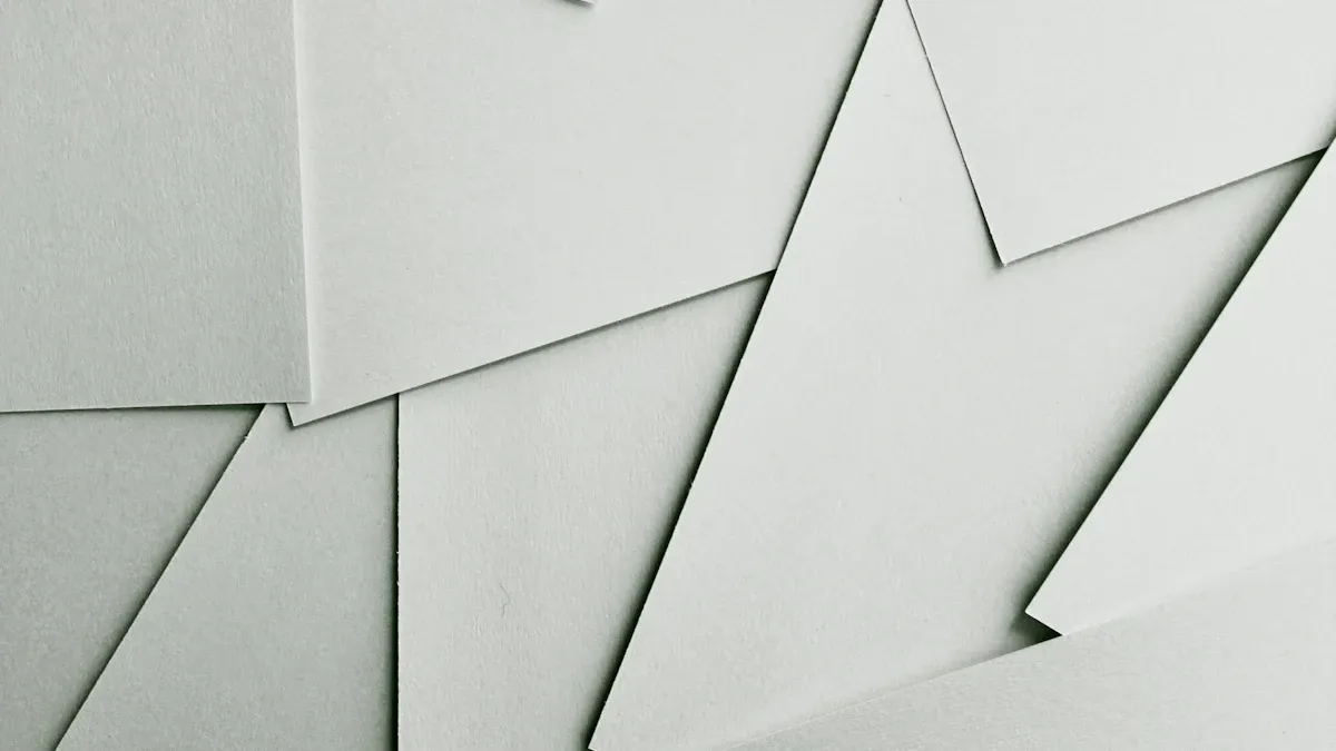 Why Is White Art Cardboard a Must for Creative Projects