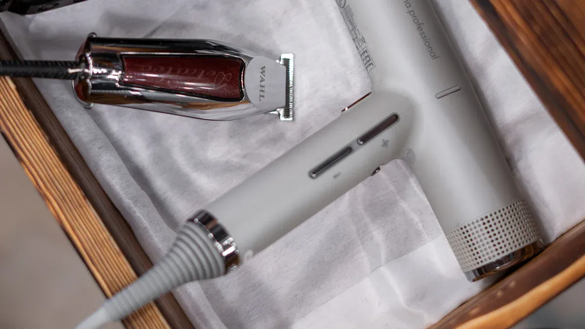 Experience Freedom: Why Cordless Hair Trimmers Win in 2025
