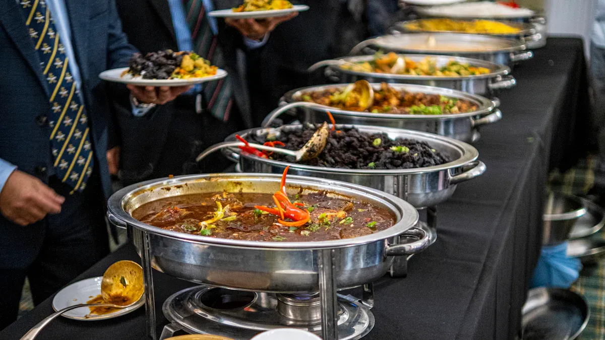 Real-World Success: Caterers Benefiting from Durable Microwave Baking Pans
