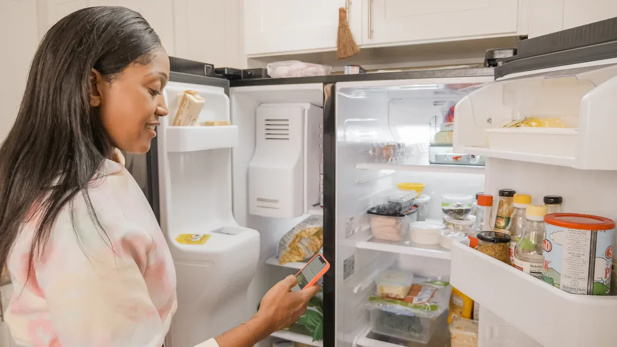 What Factory Customization Means for Mini Fridges in 2025