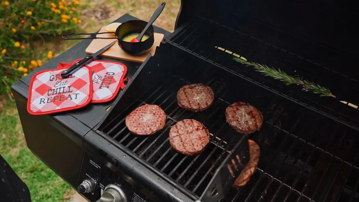 Types of Microwave Grill Pans