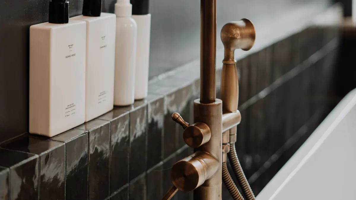 Outils et matériaux pour votre salle de douche