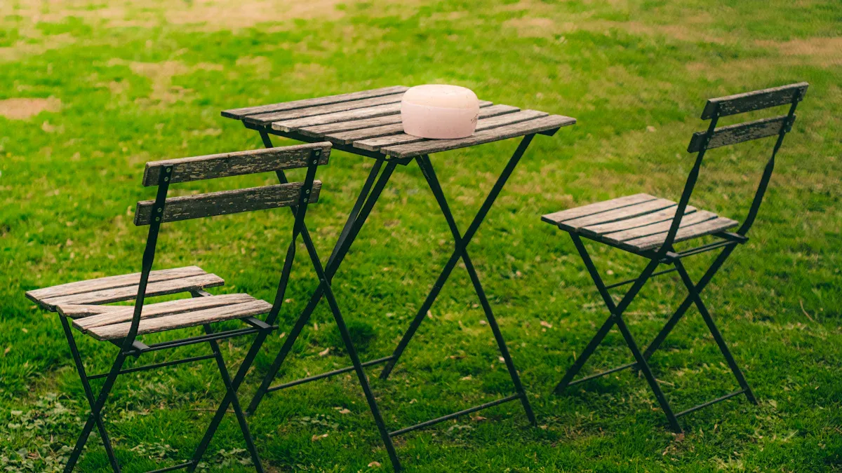 Lightweight Folding Tables: A Sales Dark Horse in Amazon’s Outdoor Category!