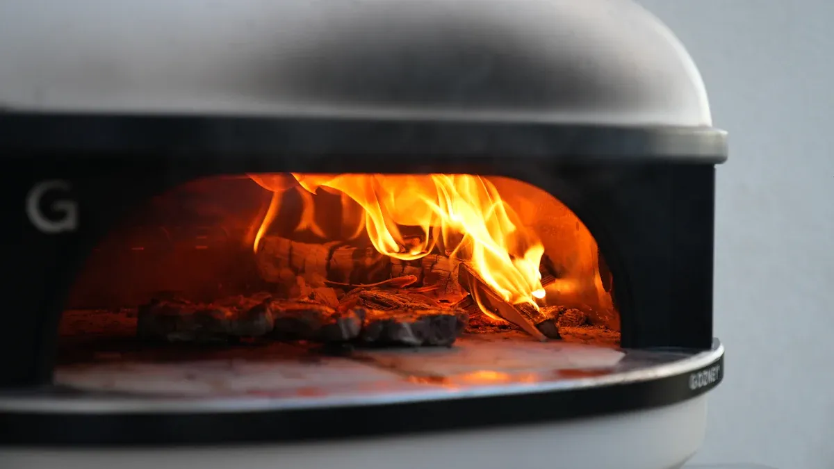 Key Temperature and Heating Features of an Indoor Electric Pizza Oven