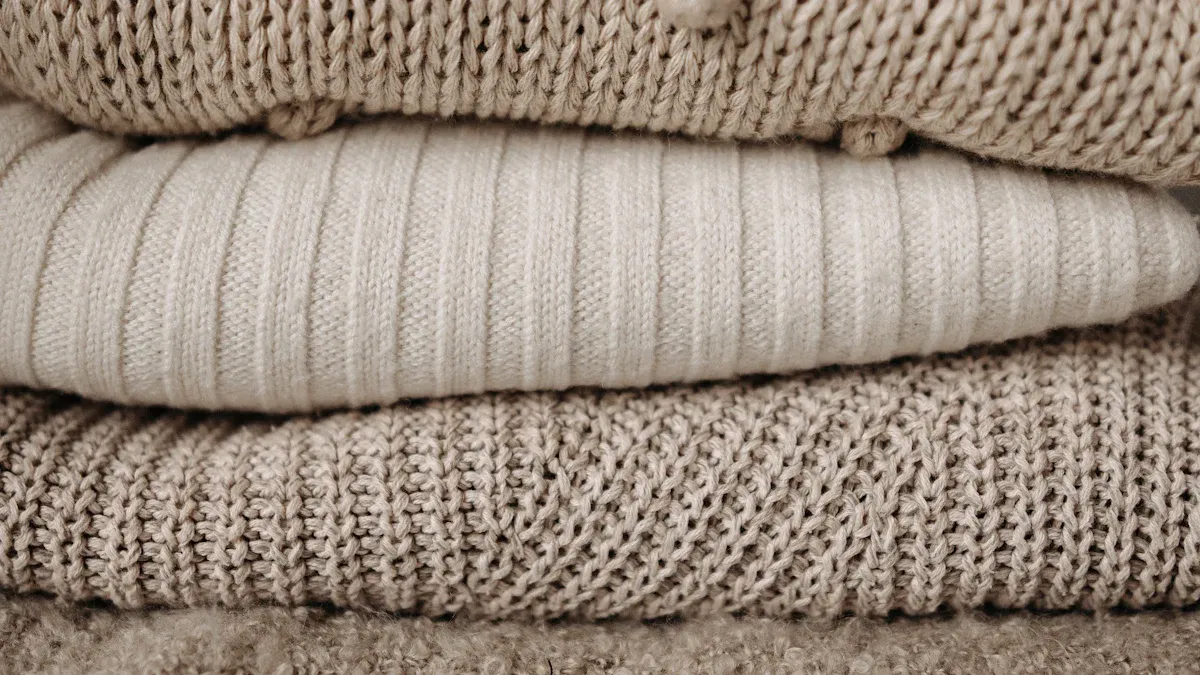 Knit Fabrics Explained: Types and Everyday Uses