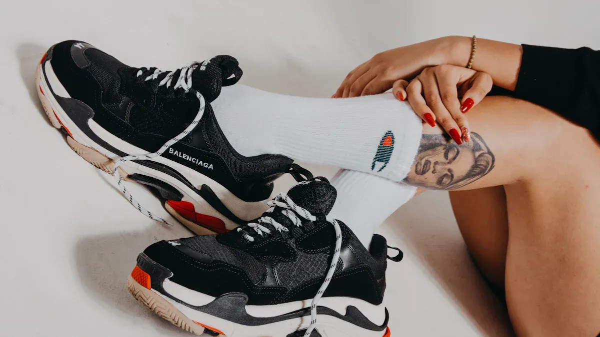 Cocoshoes Reps Balenciaga Triple S