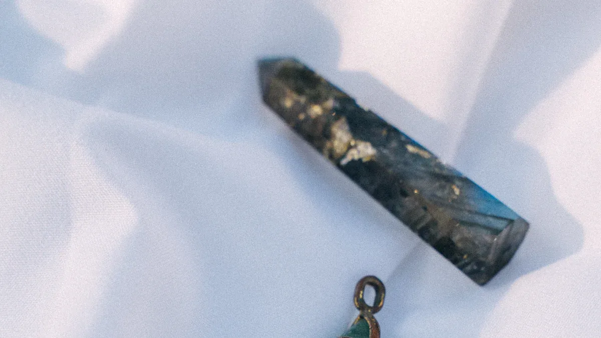 Understanding Aquamarine Properties