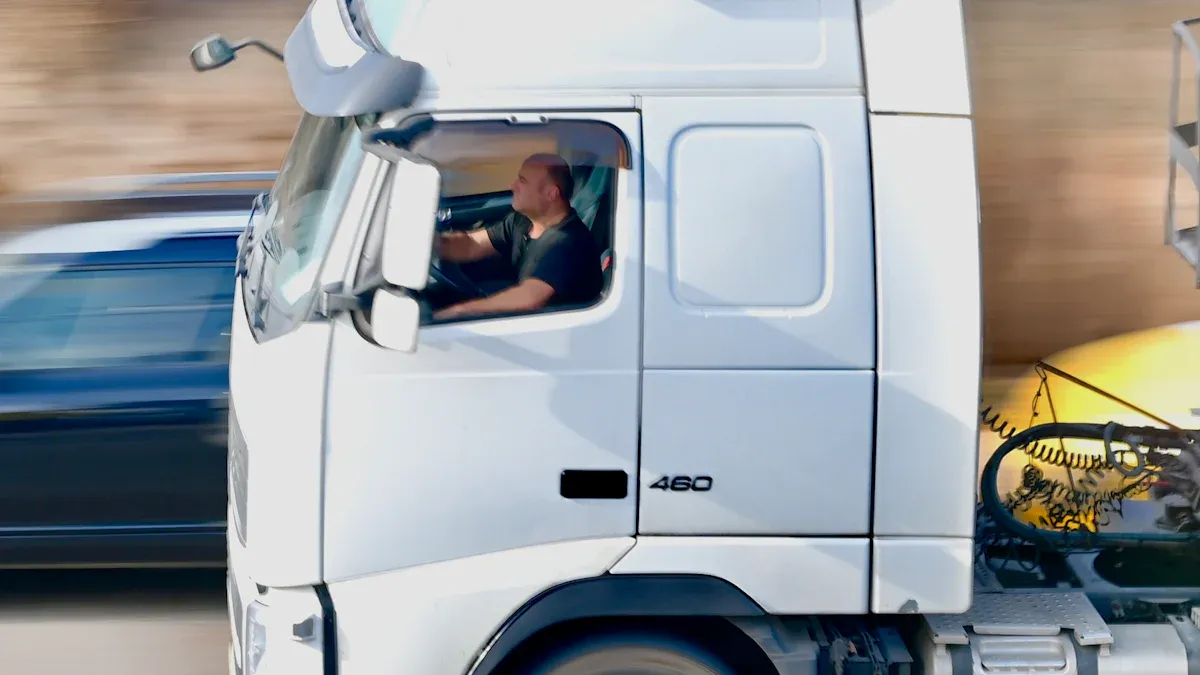 Top LED Tail Lights for Semi Trucks