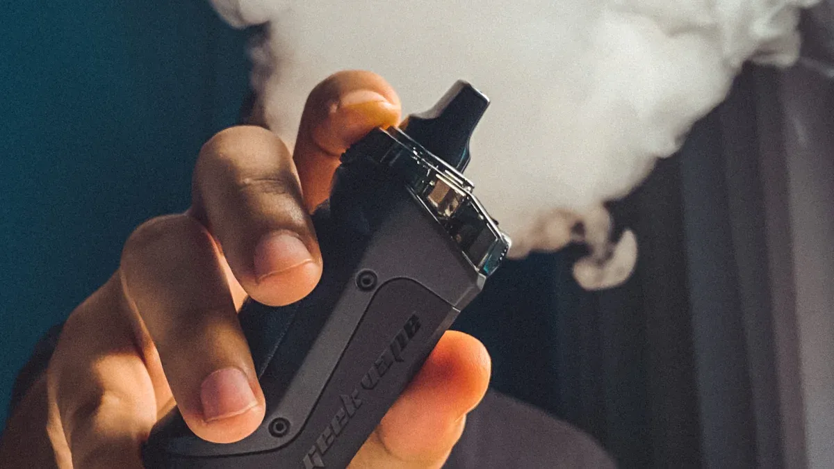 Cómo seleccionar el kit de inicio de vapeo vacío ideal