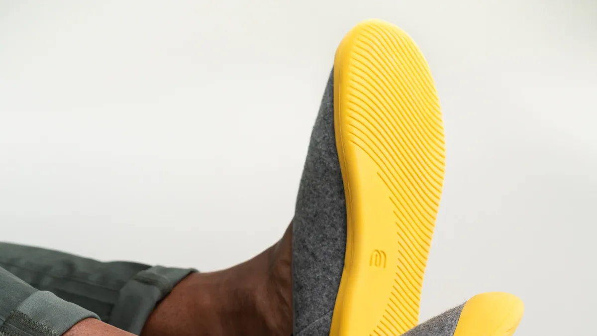 Features of Ndysoles Scholls Plantar Fasciitis Insoles