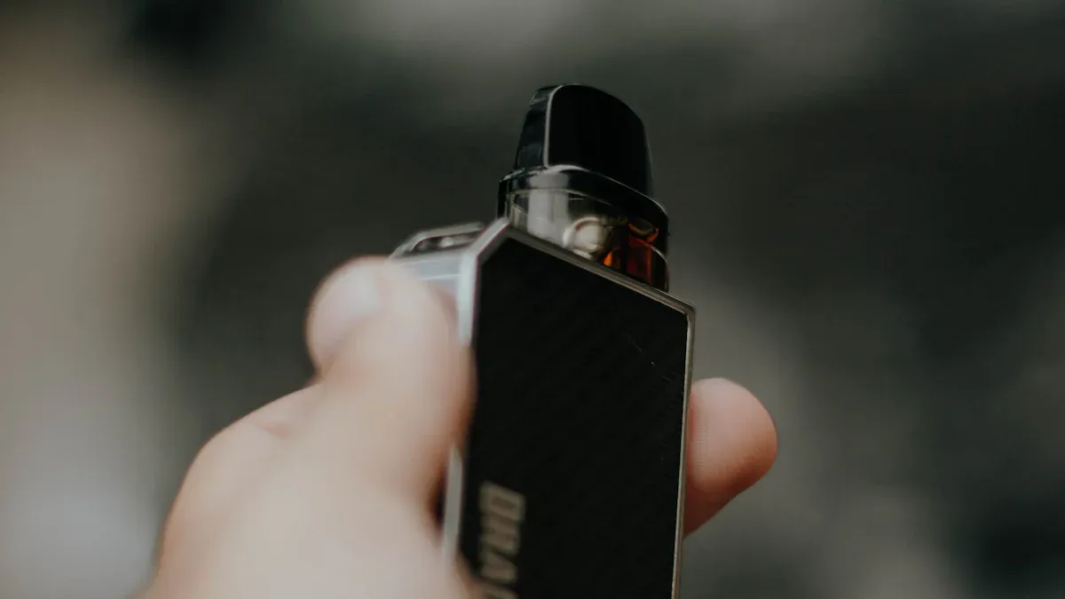what is a thc vape made of