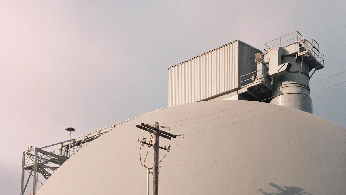 Oxygen Generator for Desulfurization in Biogas