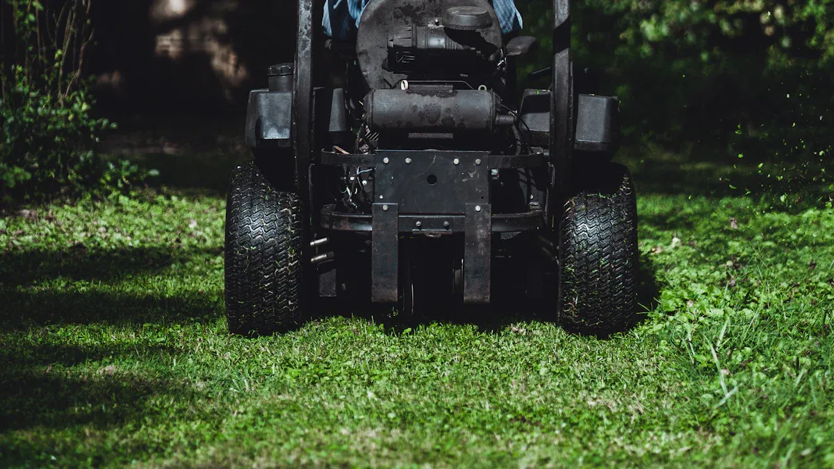 Factors to Consider When Choosing a Dump Cart for Zero Turn Mowers